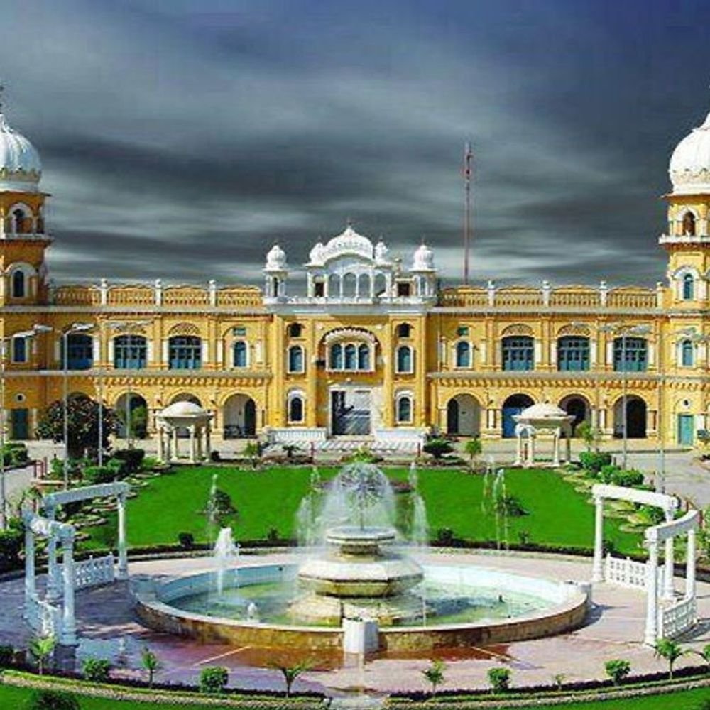 SGPC नवंबर में सिख श्रद्धालुओं को पाकिस्तान ले जाएगी:  गुरु नानक देव जी के प्रकाशोत्सव पर कार्यक्रम, 4 अगस्त तक पासपोर्ट जमा करने को कहा – Amritsar News