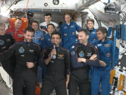 अंतरिक्ष से शुभांशु बोले-भारत आज भी सारे जहां से अच्छा:  फेयरवेल सेरेमनी में पहले भारतीय एस्ट्रोनॉट राकेश शर्मा की बात दोहराई; कल धरती पर वापसी