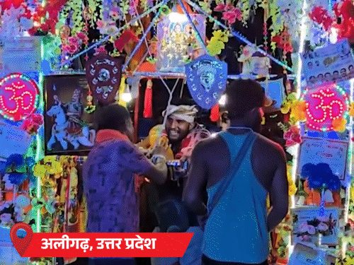 आज सावन का दूसरा सोमवार:  उज्जैन-काशी और देवघर में मंदिरों में भीड़, हरिद्वार में अब तक 3 करोड़ कावंड़ियों ने जल भरा