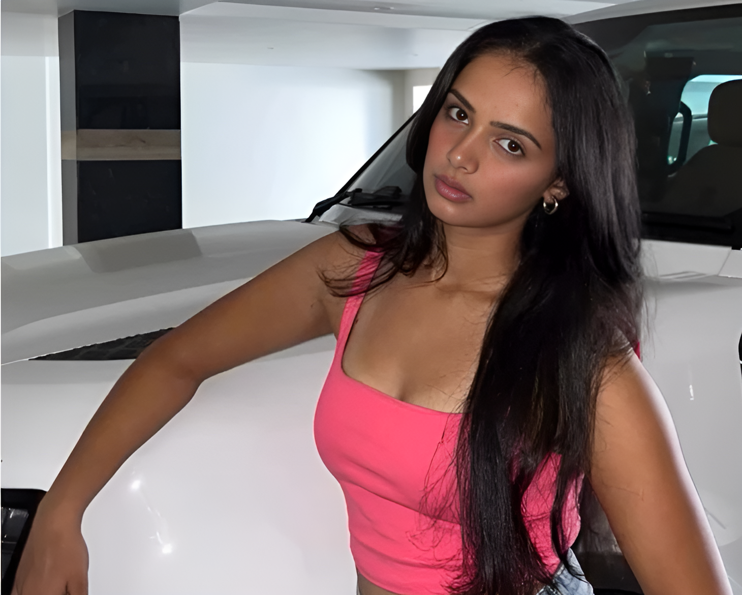 राधिका का इंस्टाग्राम अकाउंट पहली बार सामने आया:  6 पोस्ट, प्राइवेट भी किया; बायो में स्पेनिश कहावत- सबकुछ किसी कारण से होता है – gurugram News