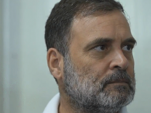 राहुल बोले- मेक इन इंडिया असलियत में असेंबल इन इंडिया:  हर पुर्जा विदेश से आ रहा, जबतक आत्मनिर्भर नहीं होते ये बातें सिर्फ भाषण रहेंगी