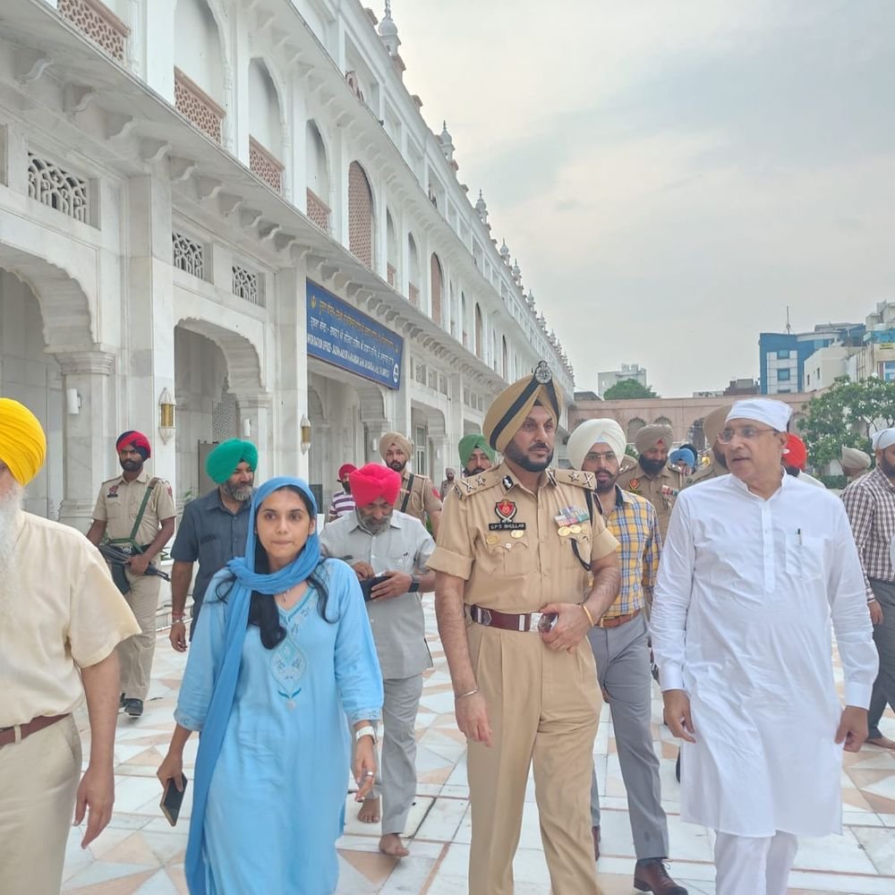 श्री दरबार साहिब को धमकी के बाद सुरक्षा कड़ी:  कमिश्नर बोले-पंजाब पुलिस देशभर में जांच में जुटीं, केंद्रीय एजेंसियों की भी मदद ले रहे – Amritsar News