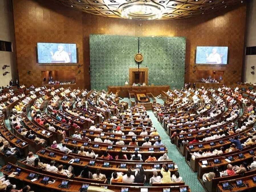 संसद का मानसून सत्र, बिहार वोटर लिस्ट पर विपक्ष एकजुट:  सदन में सरकार को घेरने की तैयारी, काम रोको प्रस्ताव लाया जा सकता है