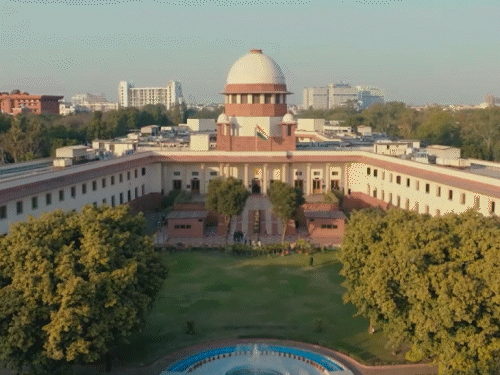 सुप्रीम कोर्ट ने बेटे की कस्टडी मां को दी:  पिता के पास रहने से बच्चा एंग्जायटी का शिकार हुआ; कोर्ट बोला- बच्चे का हित ज्यादा जरूरी