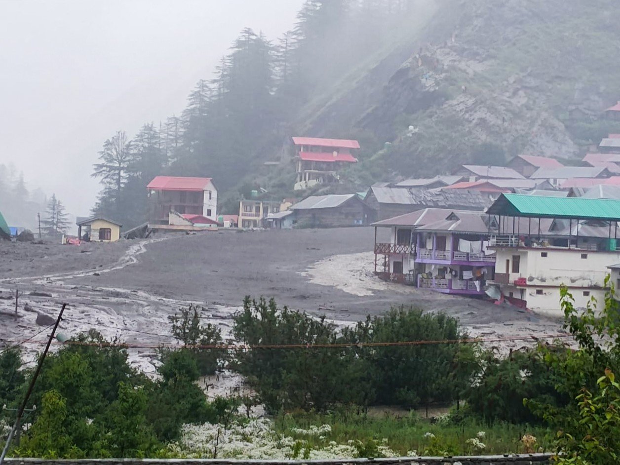 उत्तराखंड में बढ़ रहीं बादल फटने की घटनाएं:  एक्सपर्ट ने बताए 3 कारण- टिहरी डैम से ज्यादा बादल बन रहे, जंगल घटे, मानसून सीजन सिमटा