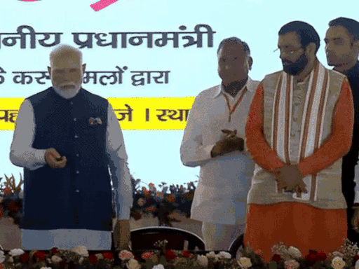 द्वारका एक्सप्रेसवे पर मानव रहित टोल की तैयारी:  फास्टैग से टैक्स कटते ही खुलेगा बैरियर; सिंगल यात्रा में कार के ₹105 लगेंगे – gurugram News