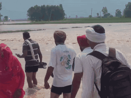 मारकंडा ओवरफ्लो, 7 गांव अलर्ट पर:  खेत-सड़कें डूबी, गांव के बाहर पार्क कर रहे वाहन, ट्रैक्टर-ट्रॉली ही सहारा, 3 जिलों में सबसे ज्यादा असर – Kurukshetra News