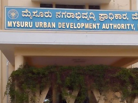MUDA स्कैम-ED ने ₹40 करोड़ की 34 संपत्तियां जब्त कीं:  पूर्व कमिश्नर पर रिश्वत लेकर 31 साइटें देने का आरोप; अब तक ₹440 करोड़ की जब्ती