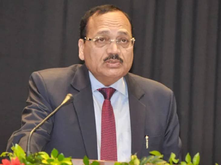 CJI सूर्यकांत बोले- इकॉनोमी में कानून की भूमिका अहम: भारत केवल पूंजी या पॉलिसी के दम पर 10 ट्रिलियन डॉलर इकॉनोमी नहीं बन सकता