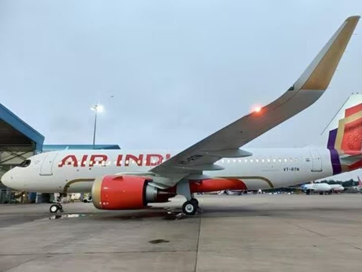 एअर इंडिया फ्लाइट का इंजन बंद, पायलट का इमरजेंसी कॉल:  मुंबई से बेंगलुरु जा रही थी,20 मिनट में लौटी, टेकऑफ के दौरान चिंगारी भी दिखी