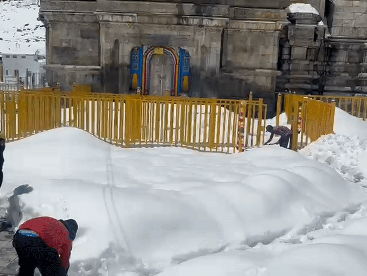 थारू कैंप के पास ग्लेशियर टूटा, केदारनाथ पैदल मार्ग क्षतिग्रस्त:  यात्रा से पहले बारिश-बर्फबारी बनी सबसे बड़ी चुनौती, धाम में 3 फीट तक बर्फ – Rudraprayag News