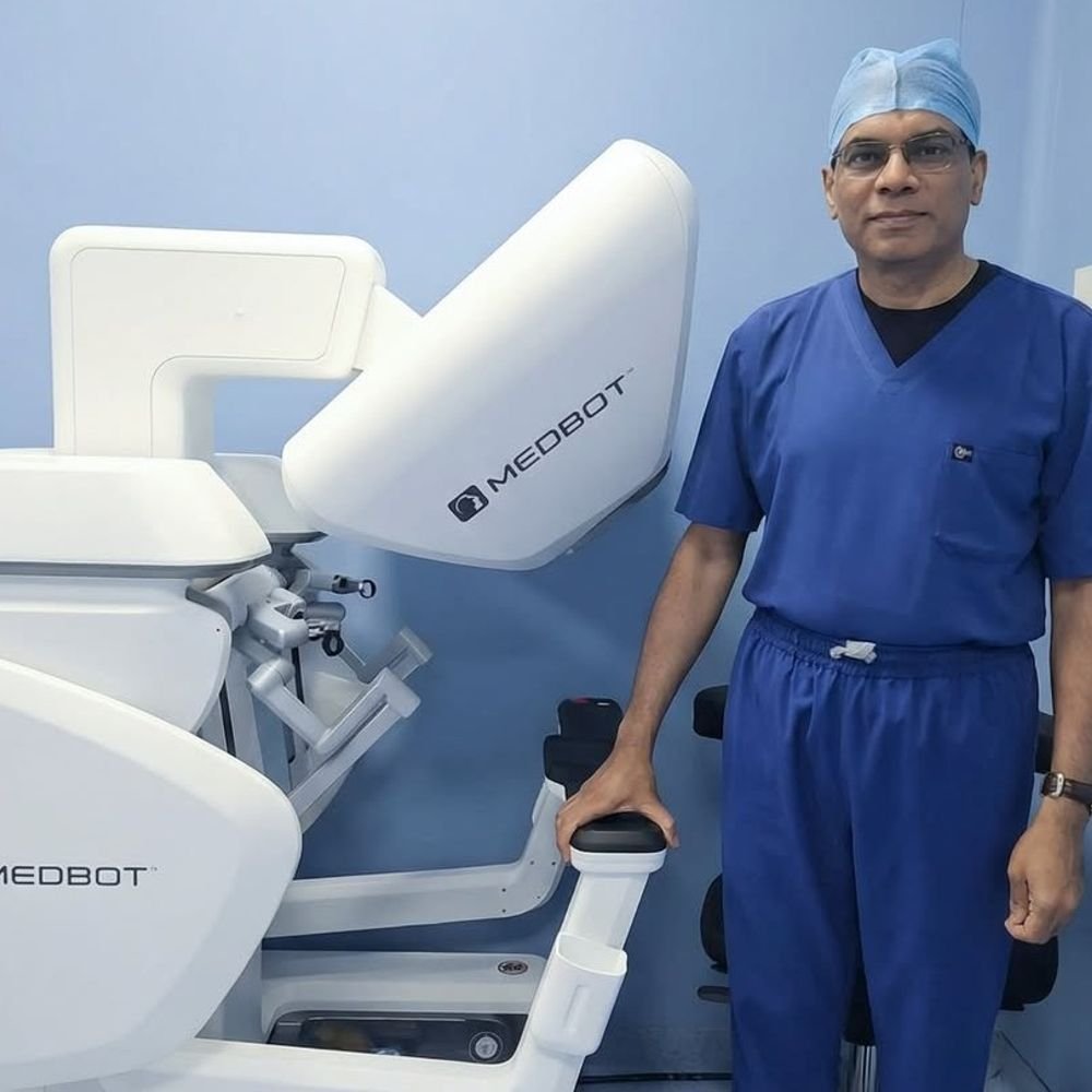 भारत से पहली क्रॉस-बॉर्डर रोबोटिक सर्जरी:  पश्चिम एशिया में जंग के बीच कोकिलाबेन अस्पताल ने मुंबई से मस्कट में महिला की किडनी का ऑपरेशन किया