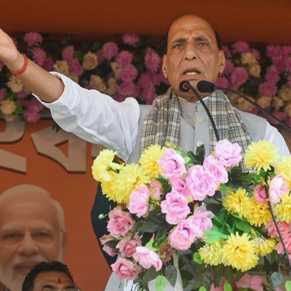 राजनाथ बोले- पाकिस्तान कितने टुकड़ों में बंटेगा, भगवान ही जाने:  बंगाल में नजर डाली तो बुरा नतीजा होगा; PAK बोला था- भविष्य में कोलकाता निशाने पर